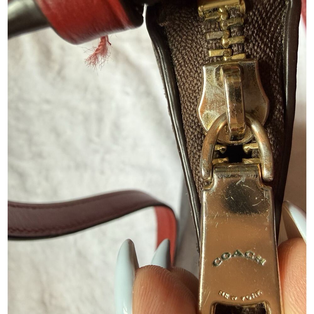 Coach Crossbody Bag Red Black Brown C2132-C1554 - Picture 4 of 10